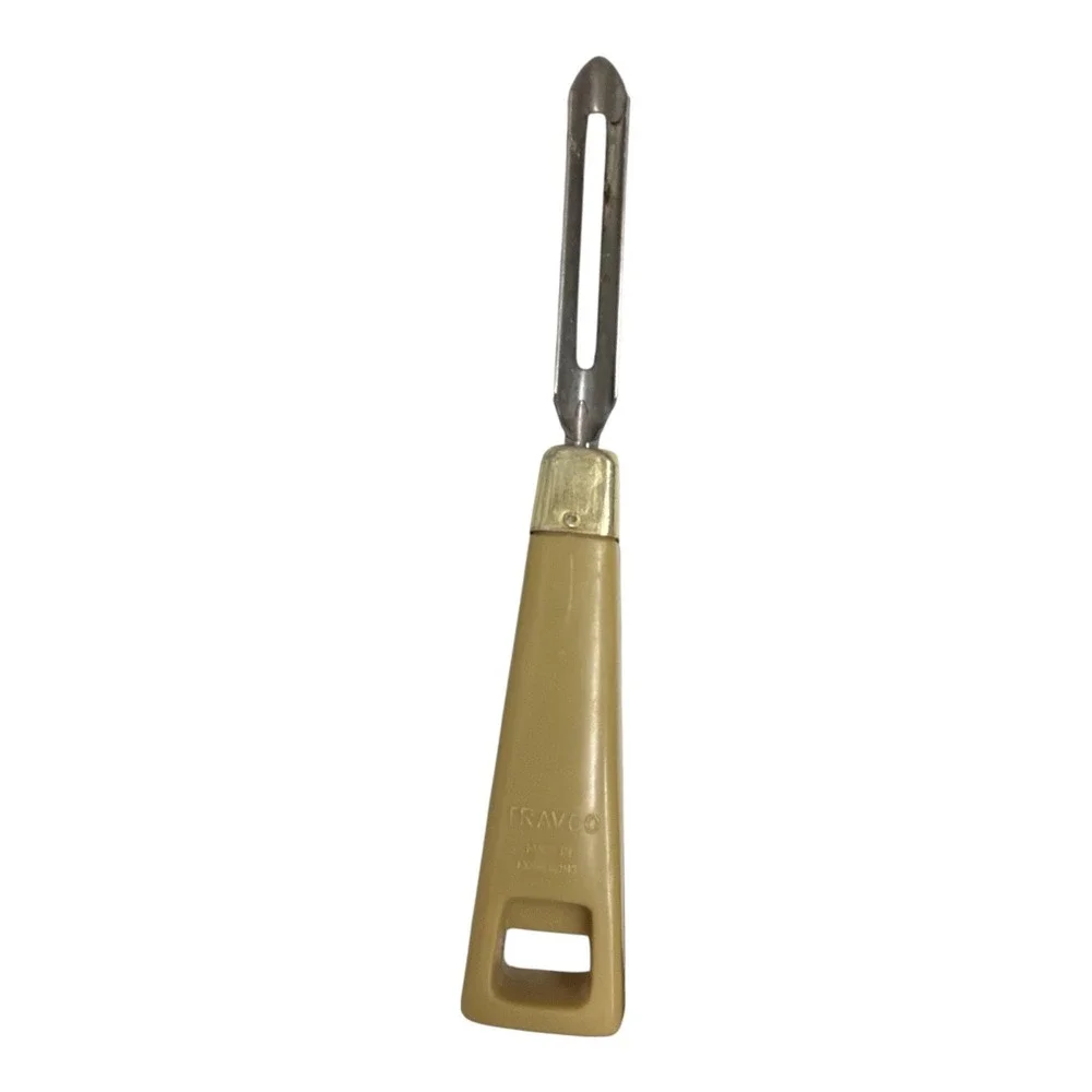 TRAVCO Potato / Vegetable Peeler Stainless Steel Floating Blade Daisies